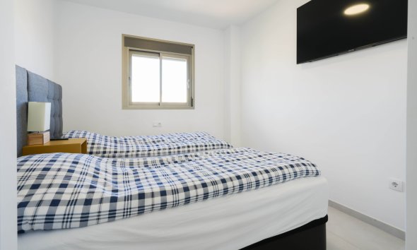 Resale - Apartment - Orihuela Costa - Villamartín