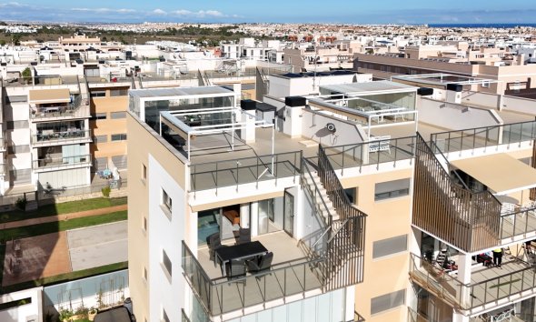 Resale - Apartment - Orihuela Costa - Villamartín