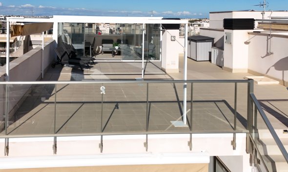 Resale - Apartment - Orihuela Costa - Villamartín