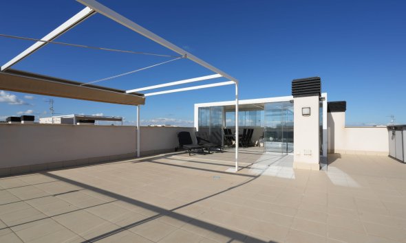 Resale - Apartment - Orihuela Costa - Villamartín