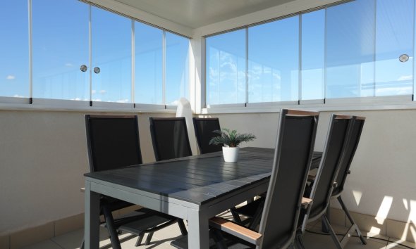 Resale - Apartment - Orihuela Costa - Villamartín