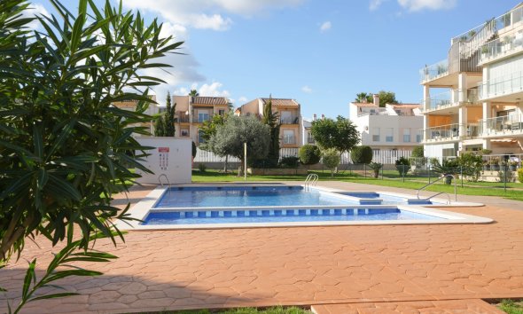 Resale - Apartment - Orihuela Costa - Villamartín