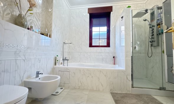 Resale - Villa - Orihuela Costa - Cabo Roig