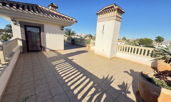 Resale - Villa - Orihuela Costa - Cabo Roig
