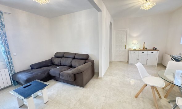 Resale - Villa - Orihuela Costa - Villamartin