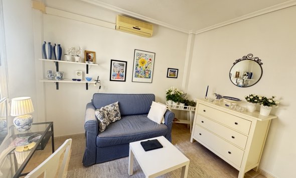 Resale - Apartment - Torrevieja - Los Altos