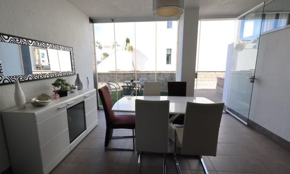 Resale - Bungalow - Orihuela Costa - La Zenia
