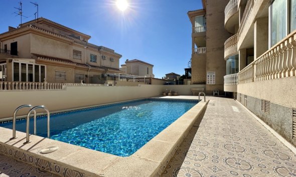 Resale - Apartment - Orihuela Costa - Playa Flamenca