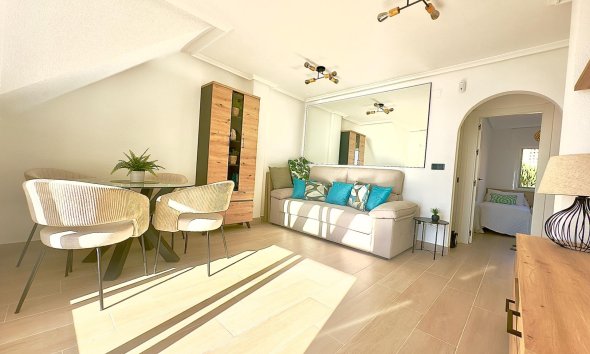 Resale - Apartment - Torrevieja - Cabo cervera