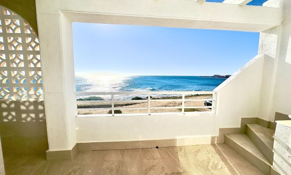 Resale - Apartment - Torrevieja - Cabo cervera