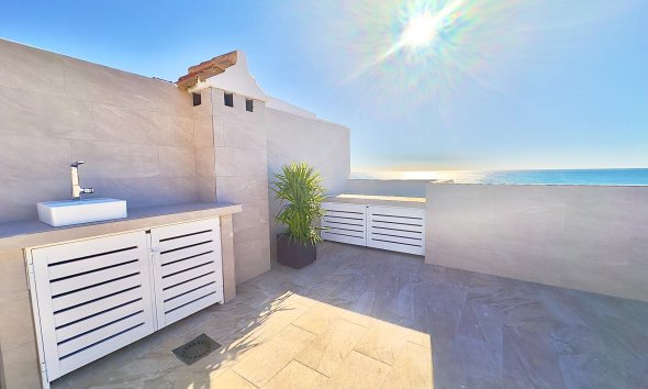 Resale - Apartment - Torrevieja - Cabo cervera