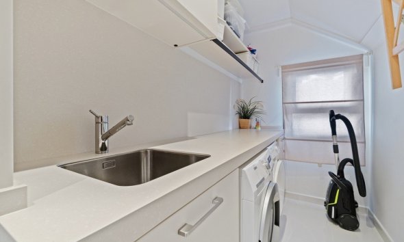 Resale - Villa - Orihuela Costa - Agua Marina