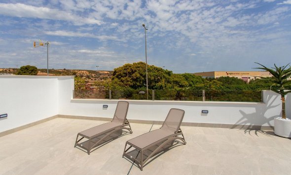 Obra nueva - Villa - Sucina