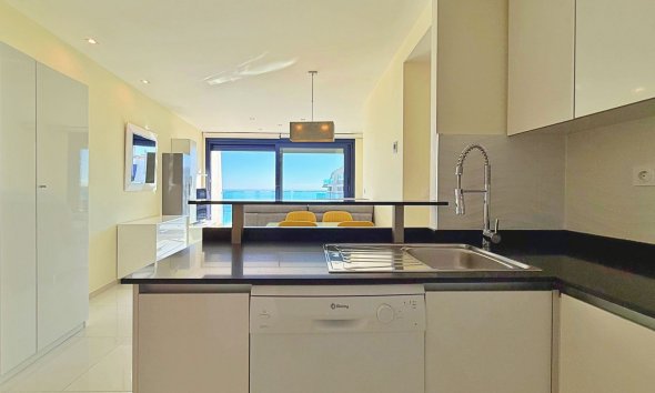 Resale - Apartment - Torrevieja - Punta Prima