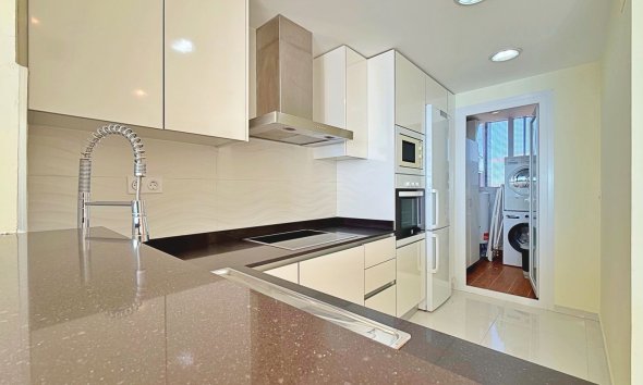 Resale - Apartment - Torrevieja - Punta Prima