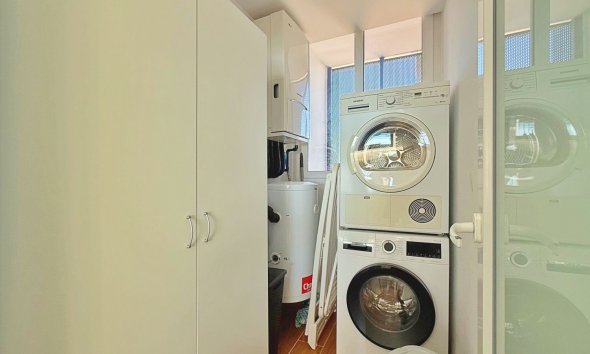 Resale - Apartment - Torrevieja - Punta Prima