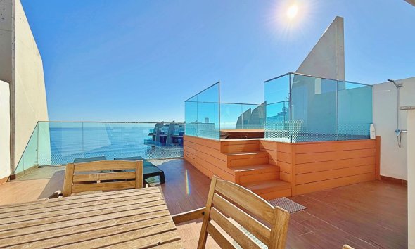 Resale - Apartment - Torrevieja - Punta Prima