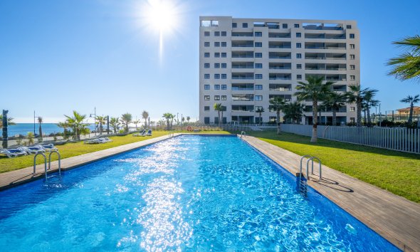 Resale - Apartment - Torrevieja - Punta Prima
