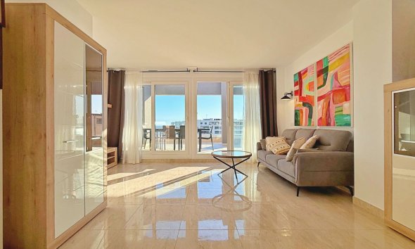 Resale - Apartment - Torrevieja - Punta Prima