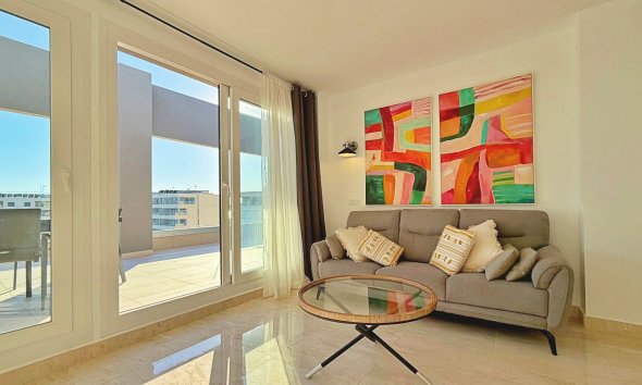 Resale - Apartment - Torrevieja - Punta Prima