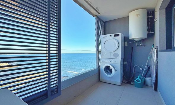 Resale - Apartment - Torrevieja - Punta Prima