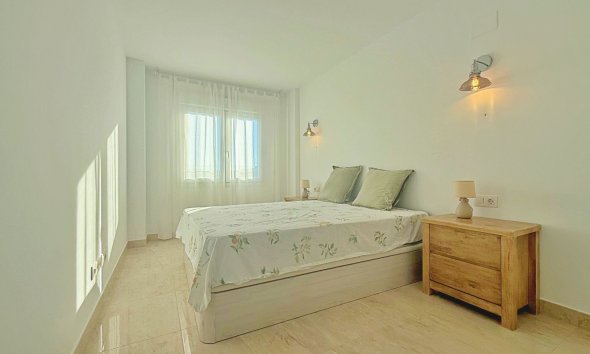 Resale - Apartment - Torrevieja - Punta Prima