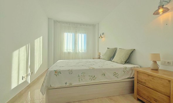 Resale - Apartment - Torrevieja - Punta Prima