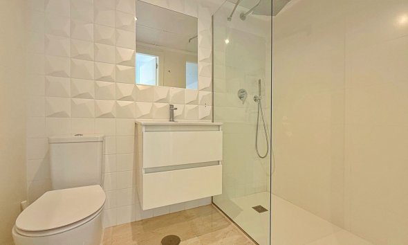Resale - Apartment - Torrevieja - Punta Prima
