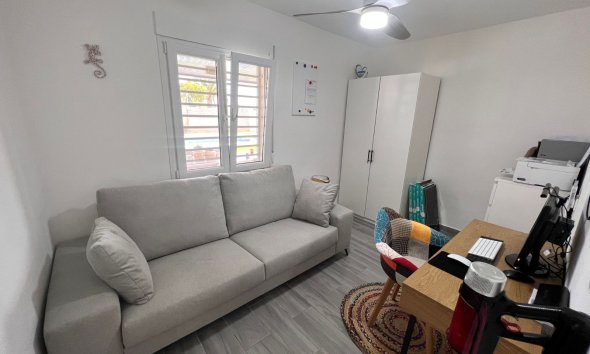 Resale - Estate / Farm / Plot - Elche Pedanías - La Marina