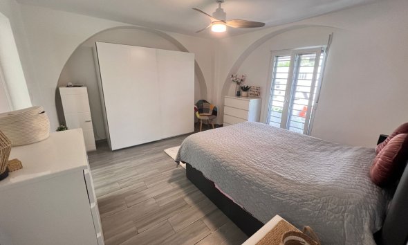 Resale - Estate / Farm / Plot - Elche Pedanías - La Marina