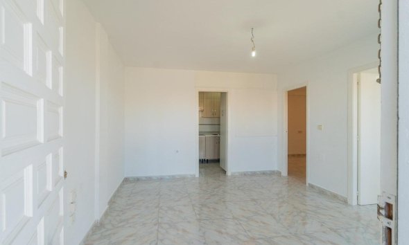 Resale - Terraced house / Townhouse - Torrevieja - Carrefour