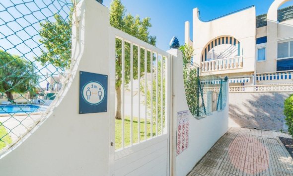 Resale - Terraced house / Townhouse - Torrevieja - Carrefour
