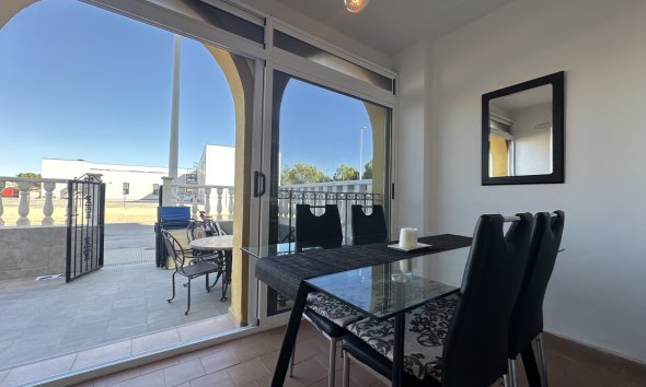 Resale - Apartment - Orihuela Costa - La Zenia