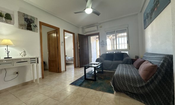 Resale - Apartment - Orihuela Costa - La Zenia