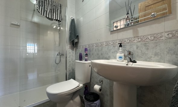 Resale - Apartment - Orihuela Costa - La Zenia