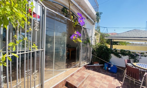 Resale - Bungalow - Orihuela Costa - Playa Flamenca