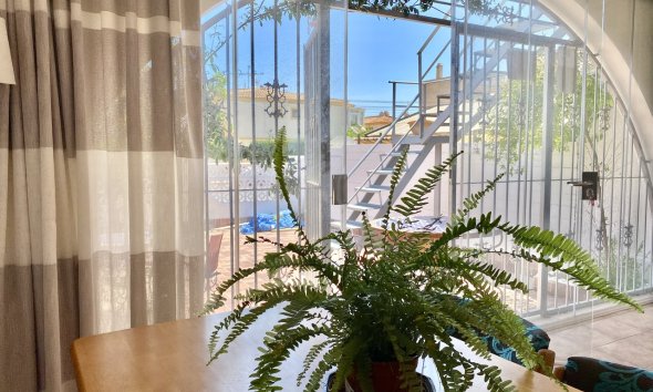 Resale - Bungalow - Orihuela Costa - Playa Flamenca