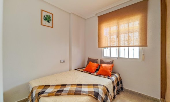 Resale - Villa - Torrevieja - La Mata