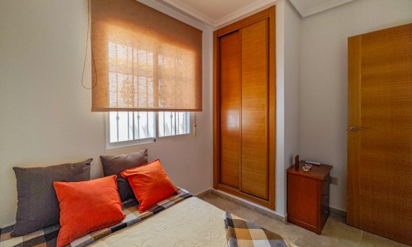 Resale - Villa - Torrevieja - La Mata