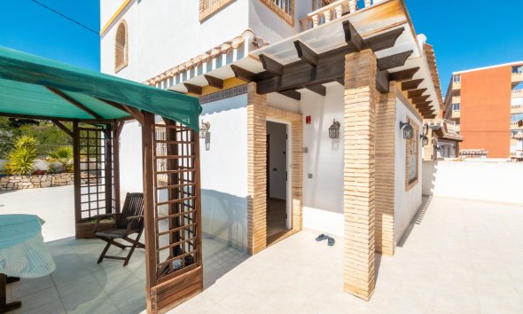 Resale - Villa - Torrevieja - La Mata