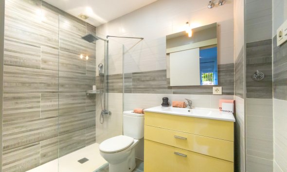 Reventa - Apartamento - Torrevieja - torrevieja