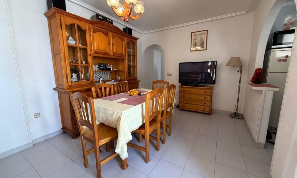 Resale - Apartment - Torrevieja - Acequion