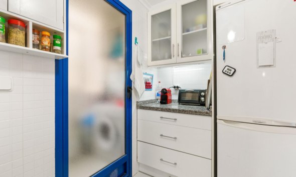 Resale - Apartment - Orihuela Costa - Campoamor