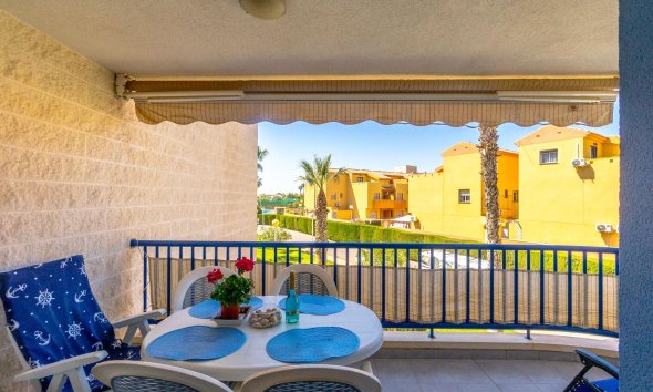 Resale - Apartment - Orihuela Costa - Campoamor