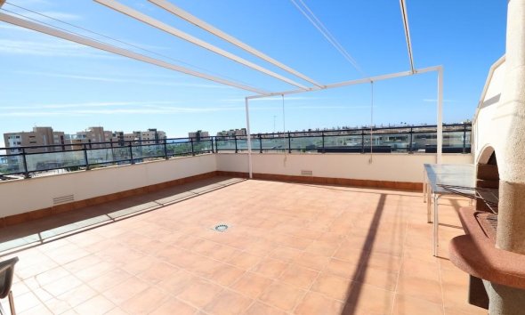 Resale - Apartment - Pilar de la Horadada - Mil Palmeras