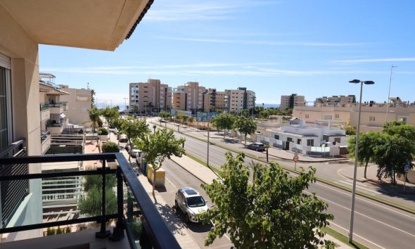 Resale - Apartment - Pilar de la Horadada - Mil Palmeras