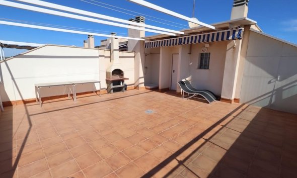 Resale - Apartment - Pilar de la Horadada - Mil Palmeras