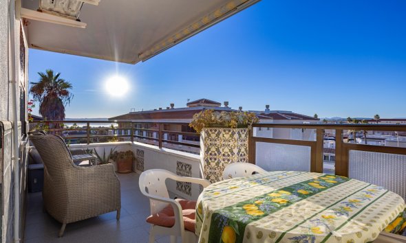 Resale - Apartment - Torrevieja - La Siesta
