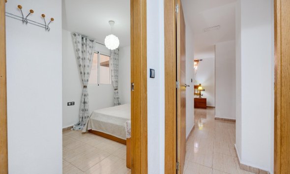 Resale - Apartment - Torrevieja - Playa del cura