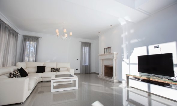 Resale - Villa - Orihuela Costa - Cabo Roig